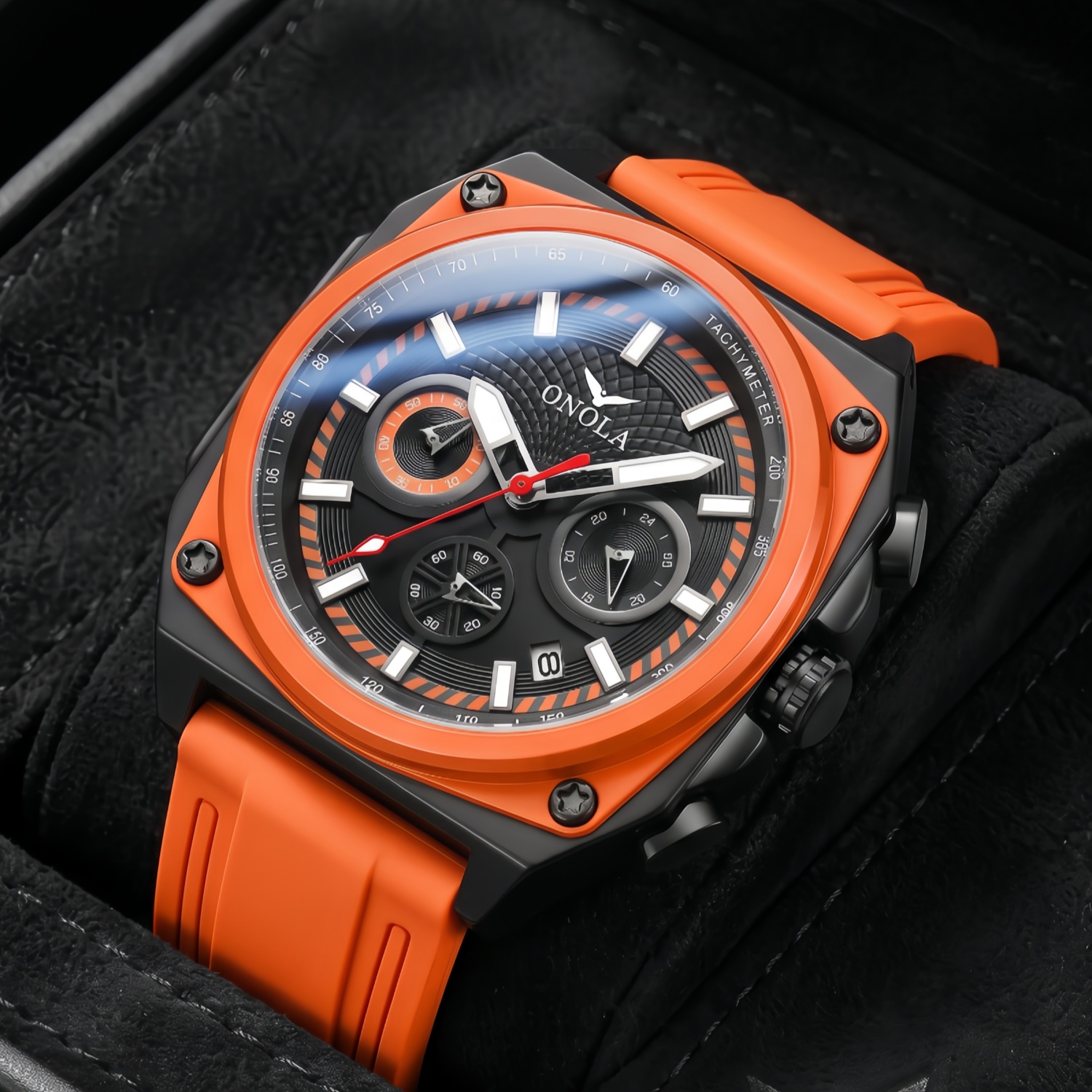 ONOLA メンズクォーツ腕時計 シリコンストラップ スピー - Suede Strap Watch のレビューと価格